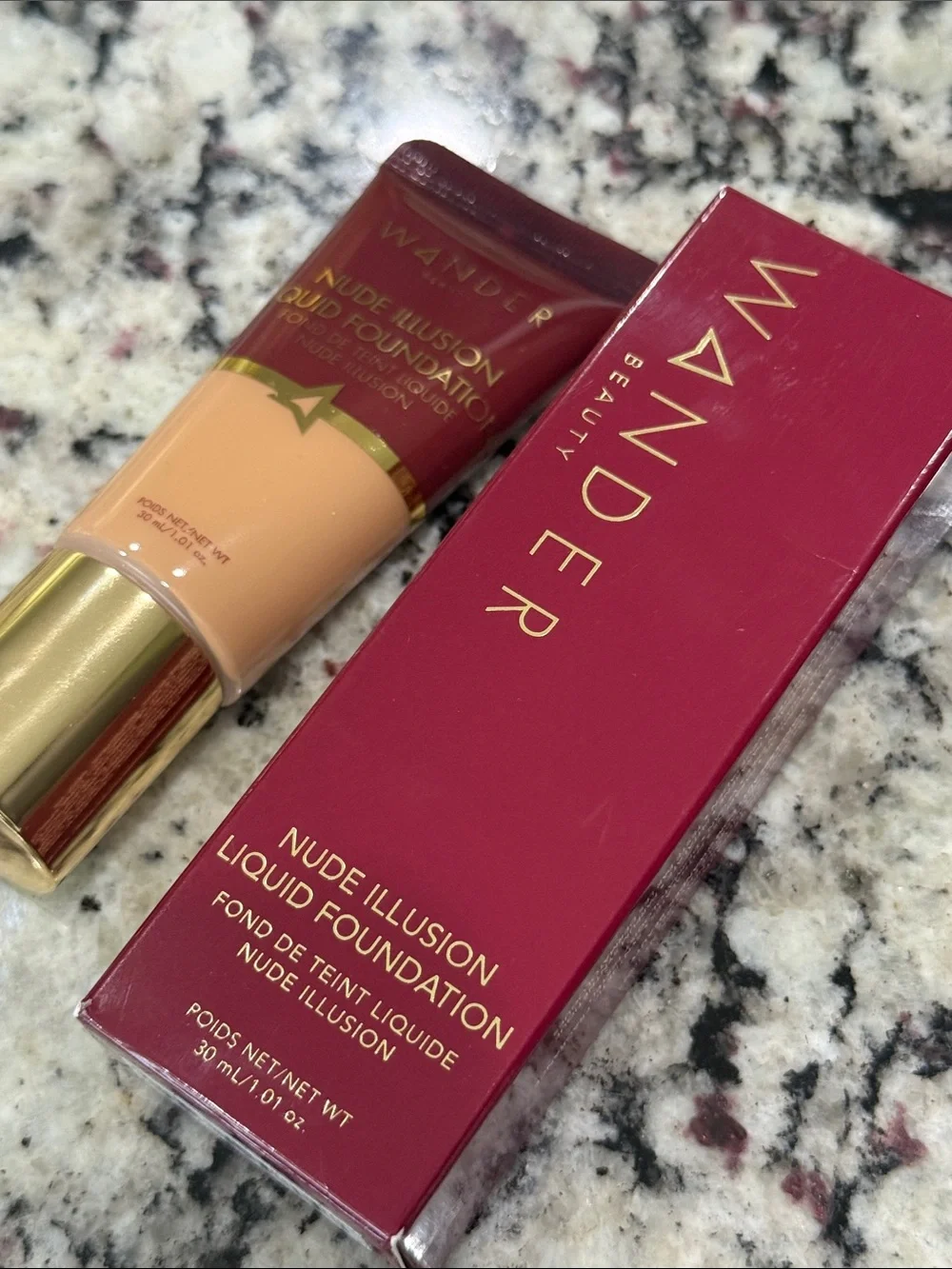 Wander Beauty Nude Illusion Liquid Foundation Tan New in Box!